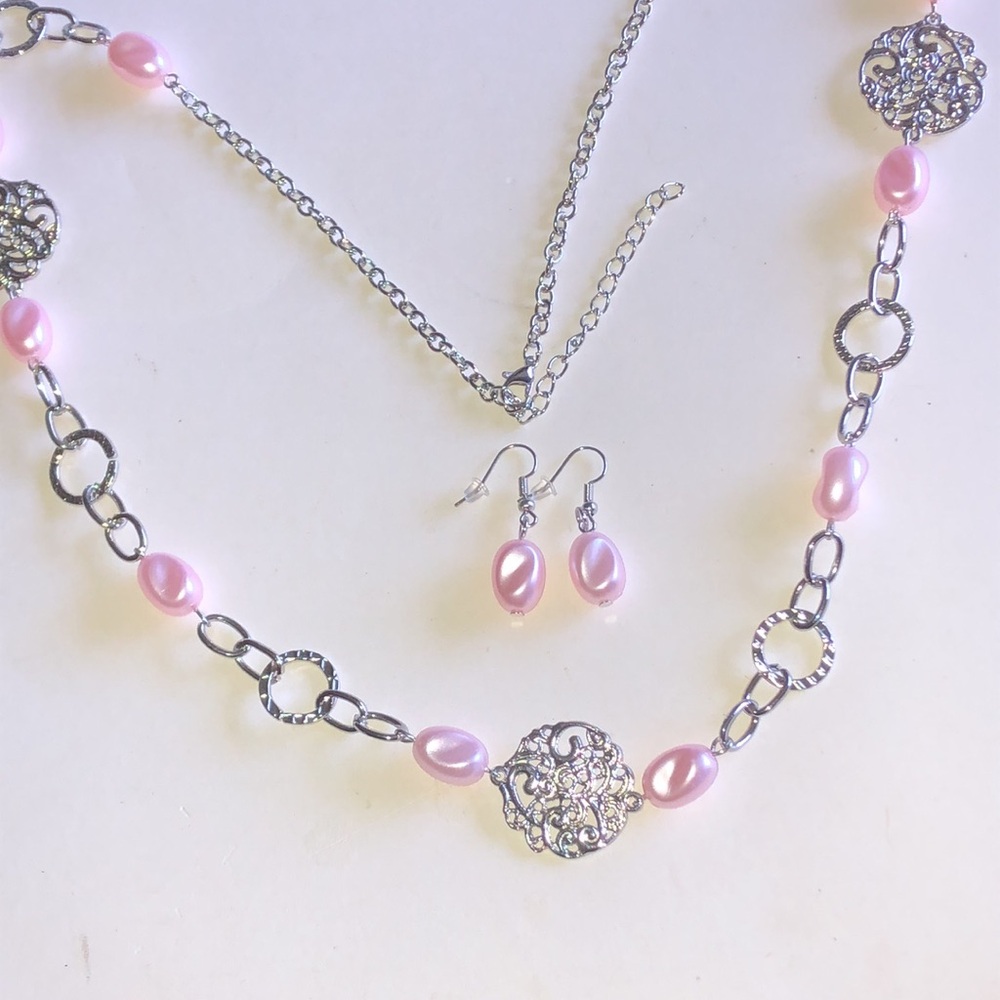 Silver Tone Filigree & Pink Faux Pearl Necklace and Earring Set
